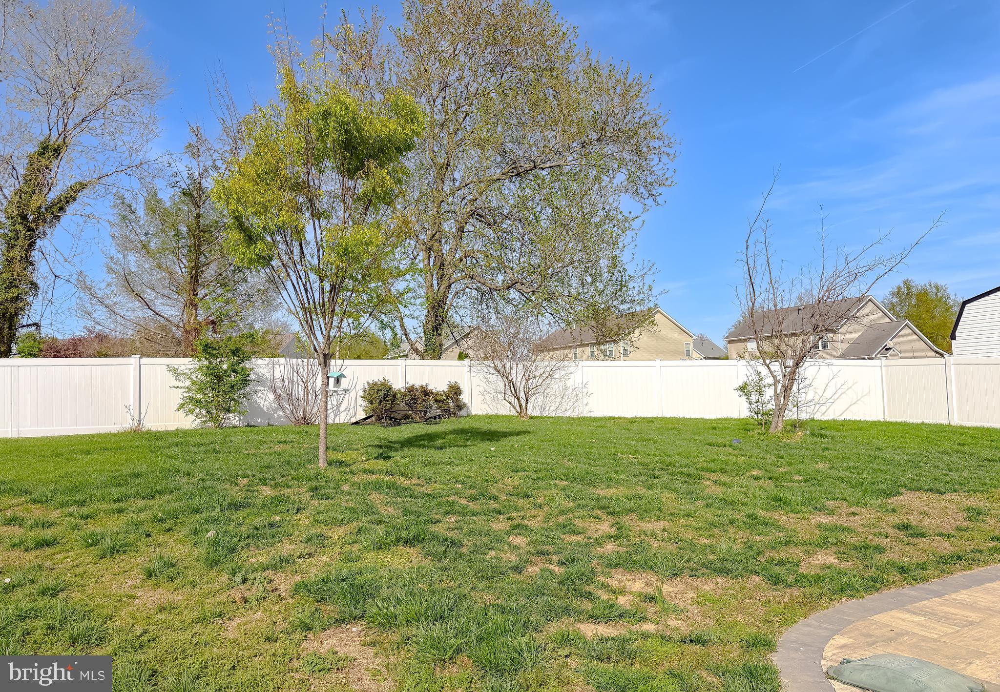 LEONARDS GRANT - Residential