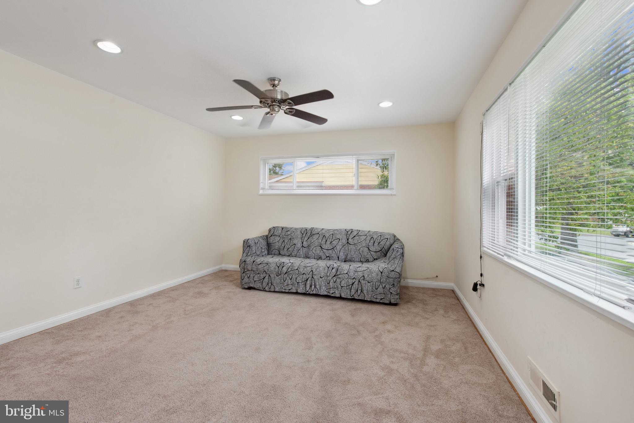 WESTVIEW PARK - Residential