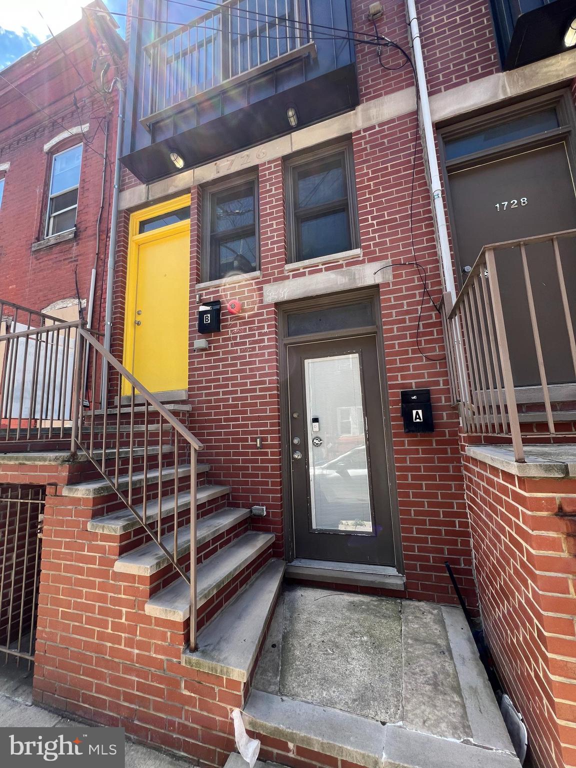 1726 ARLINGTON STREET B