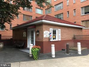 RIVER PLACE - Residential