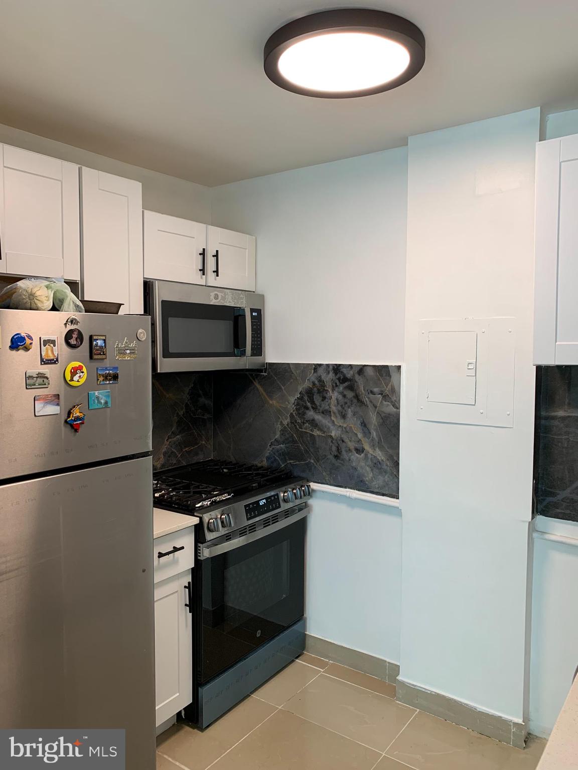 RIVER PLACE - Residential