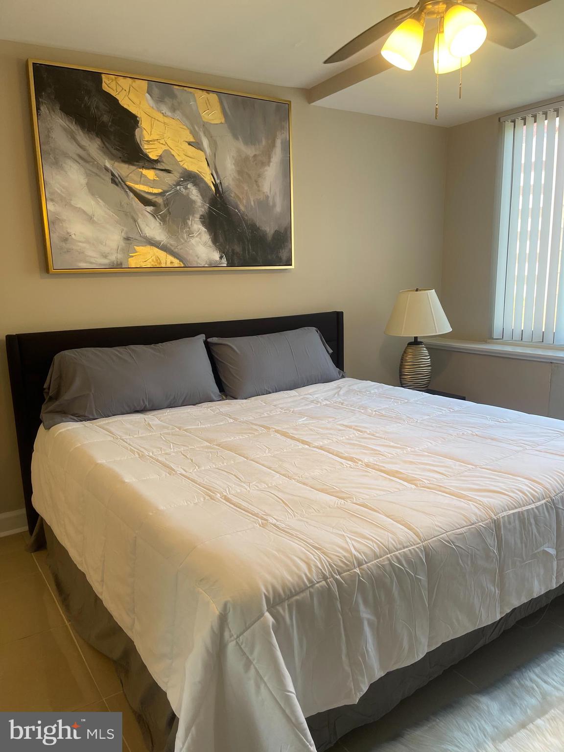 RIVER PLACE - Residential