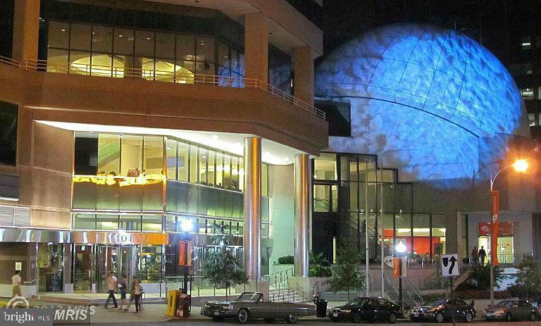 RIVER PLACE - Residential