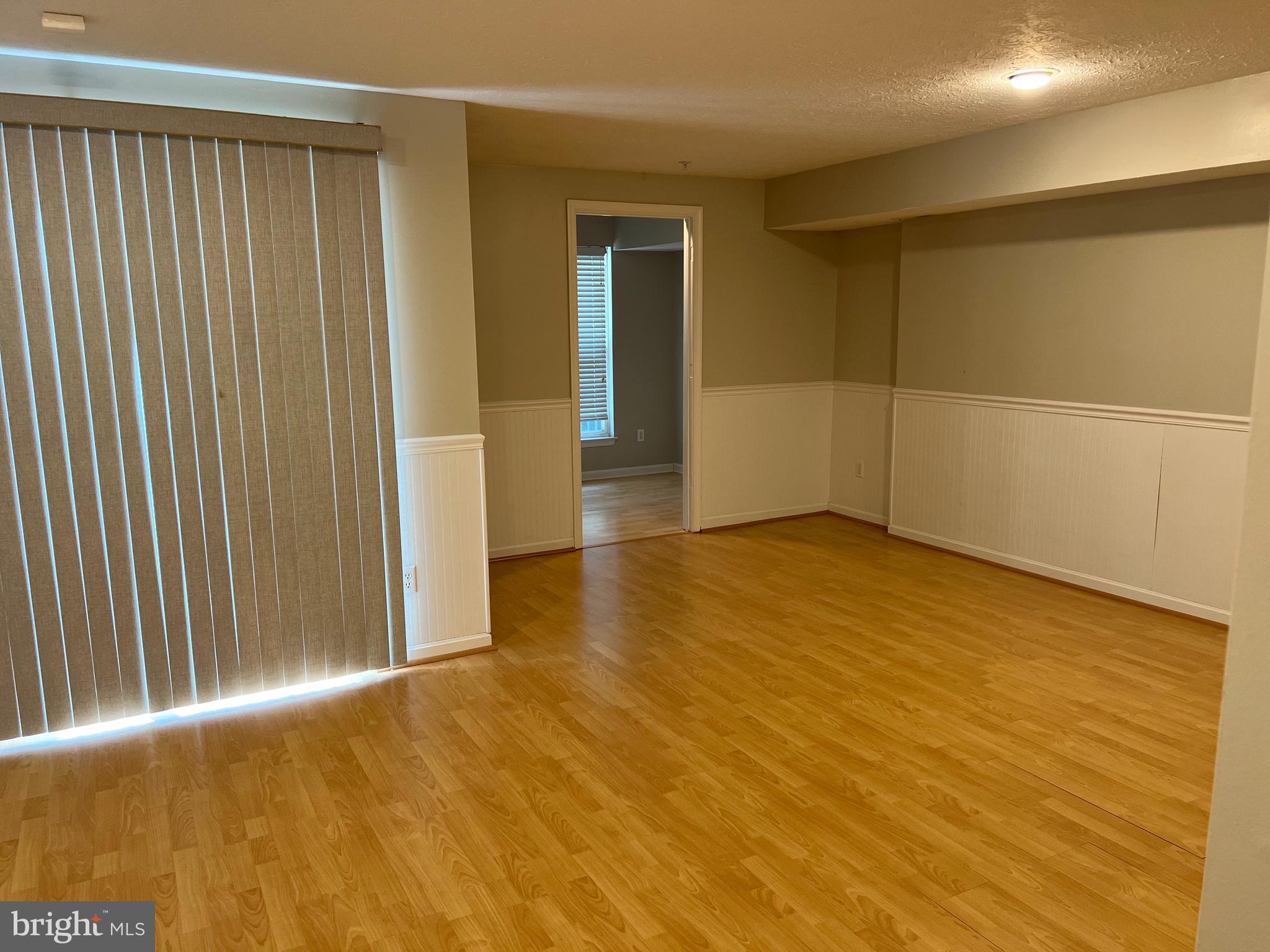 CONSTANT WOODS - Residential