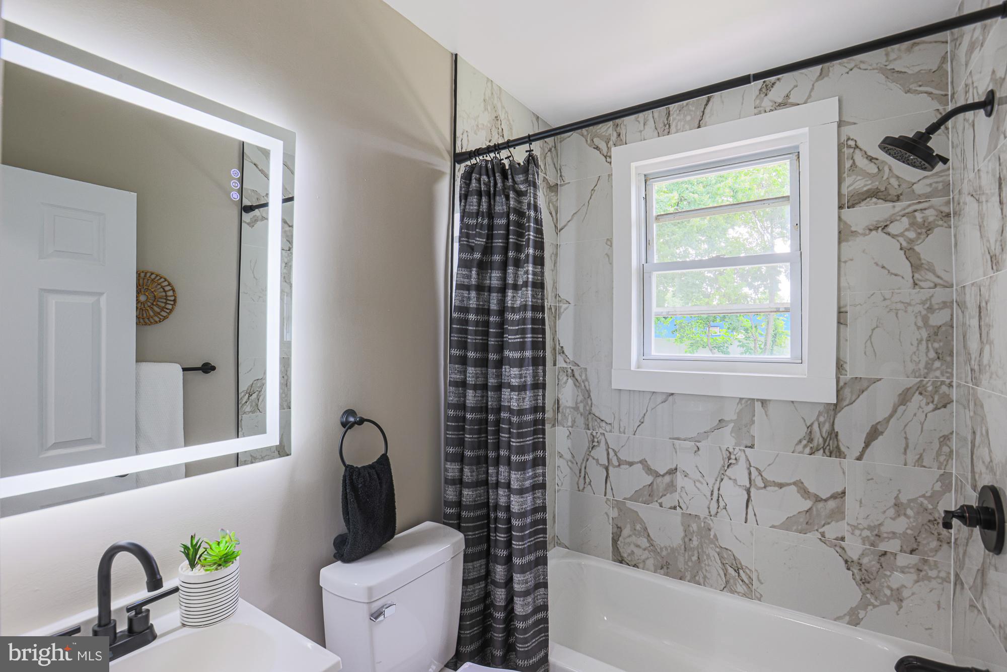 WINDSOR  MILL - Residential