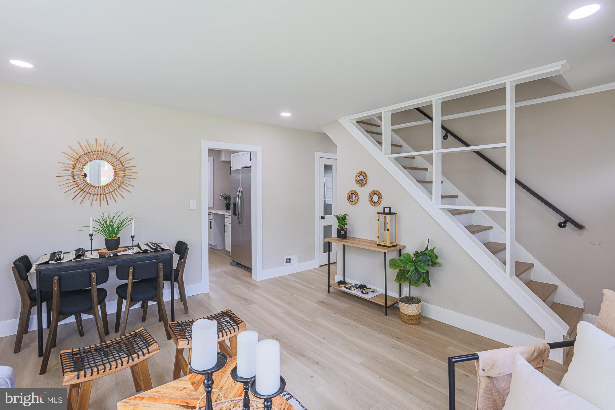 WINDSOR  MILL - Residential