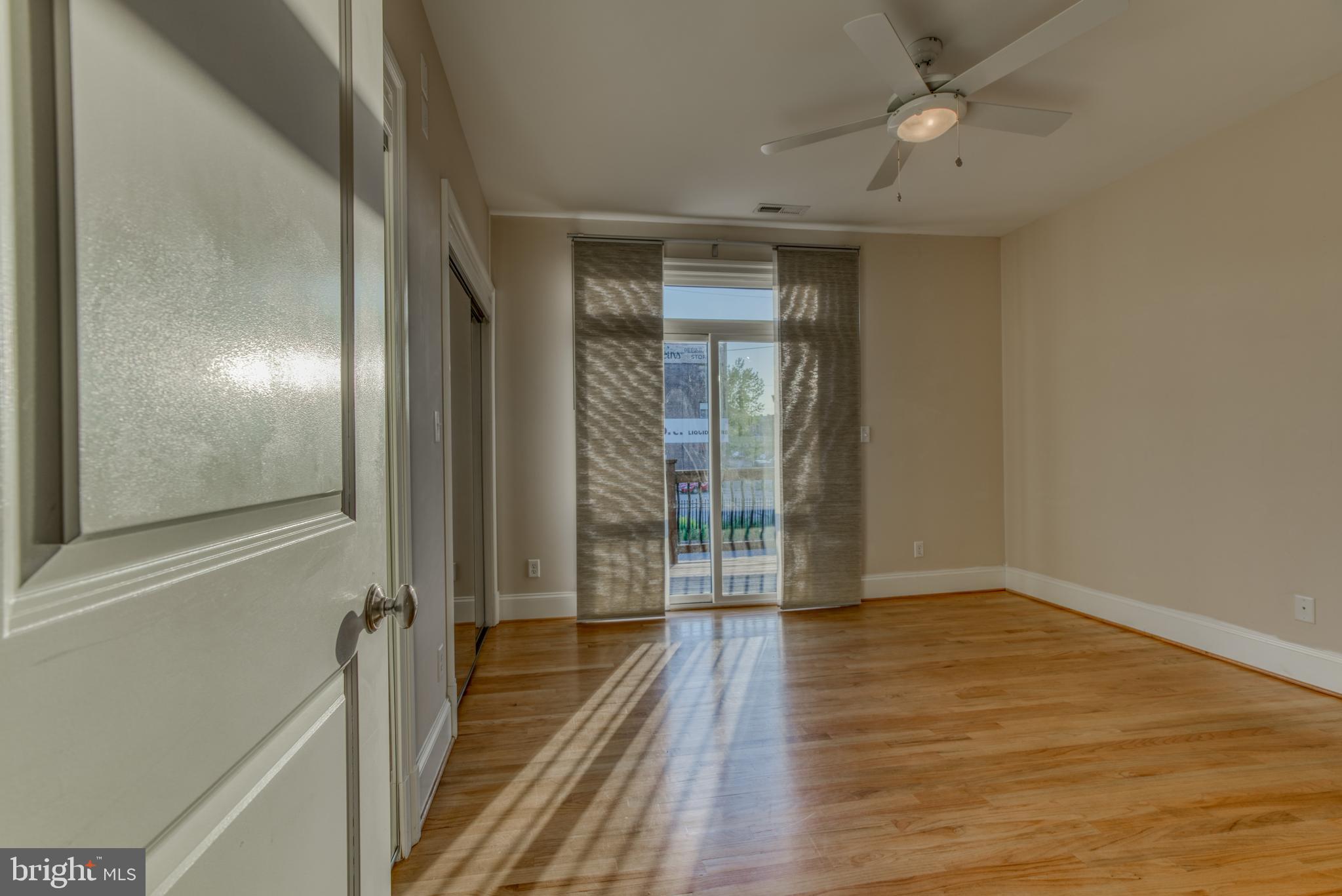 HIGHLANDTOWN - Residential