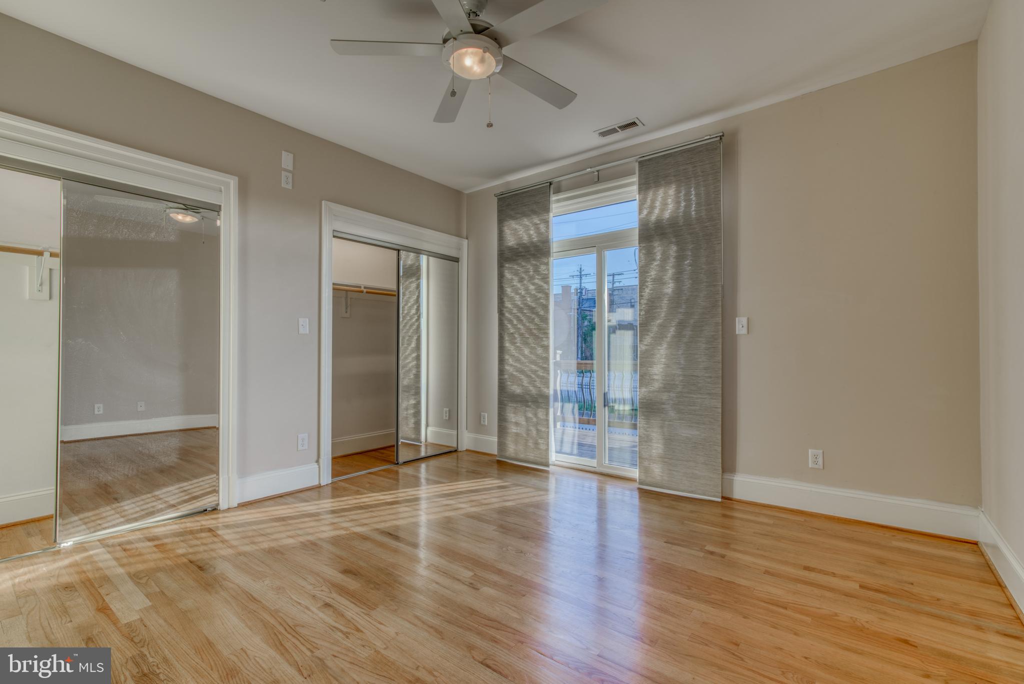 HIGHLANDTOWN - Residential