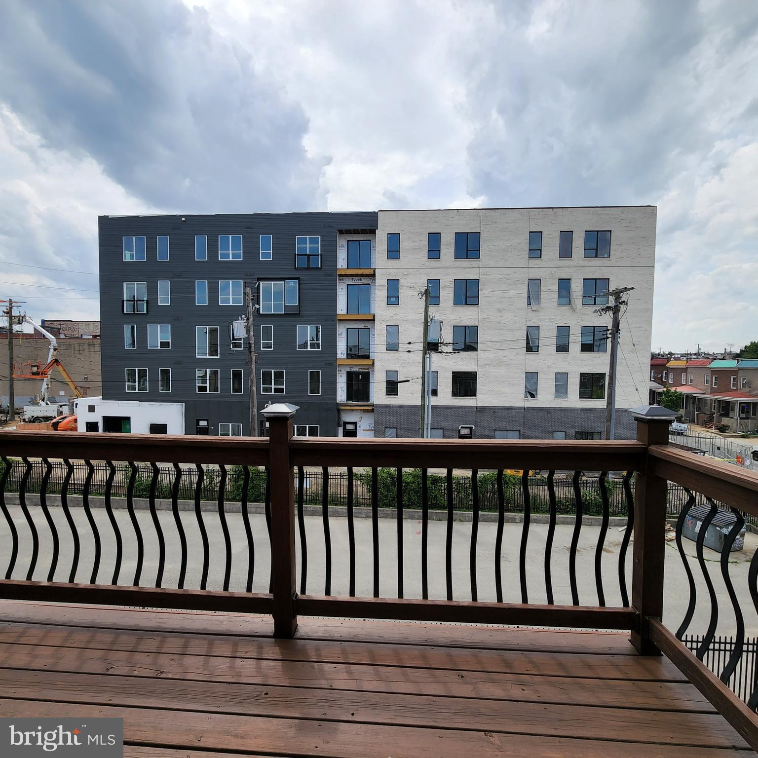 HIGHLANDTOWN - Residential