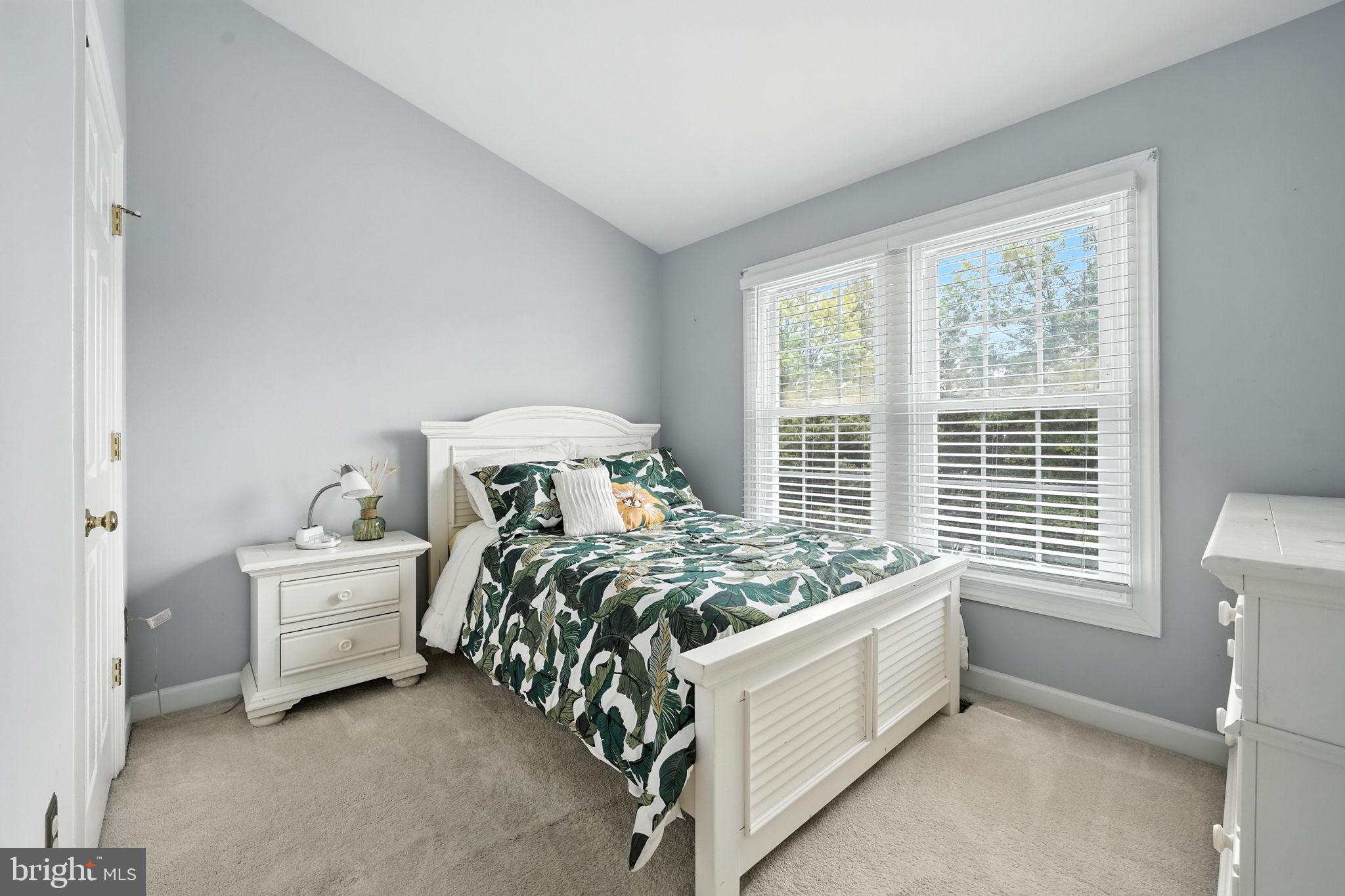 CENTRE RIDGE - Residential