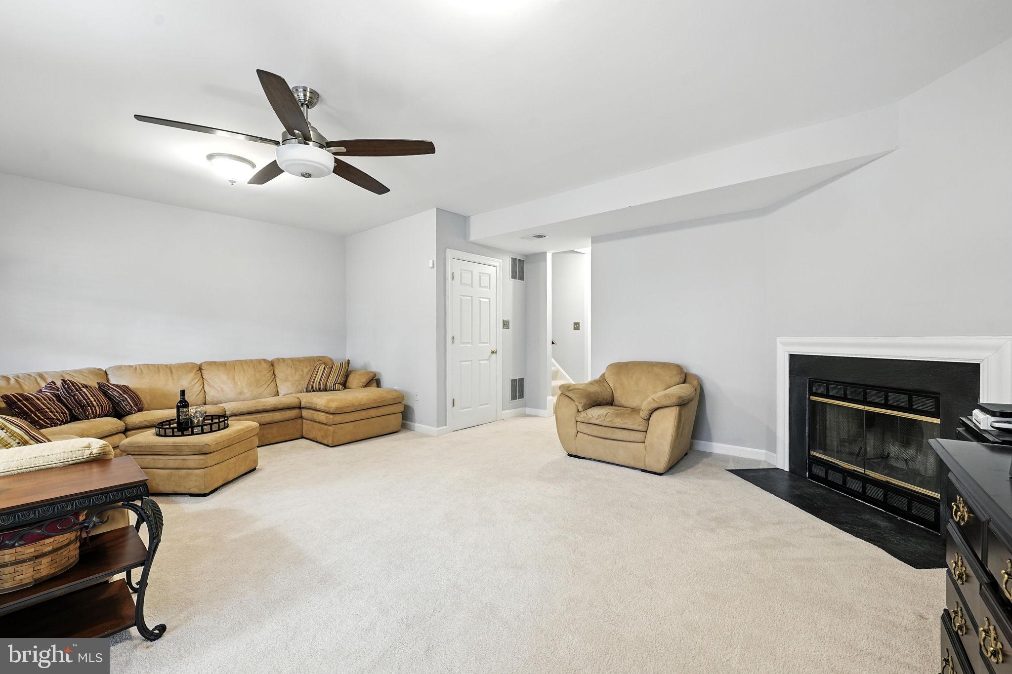 CENTRE RIDGE - Residential