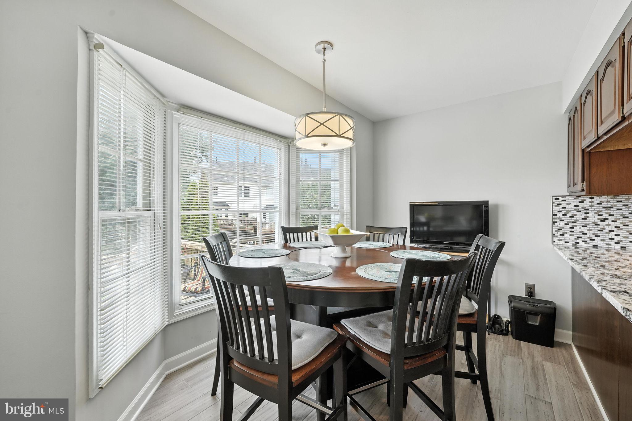 CENTRE RIDGE - Residential