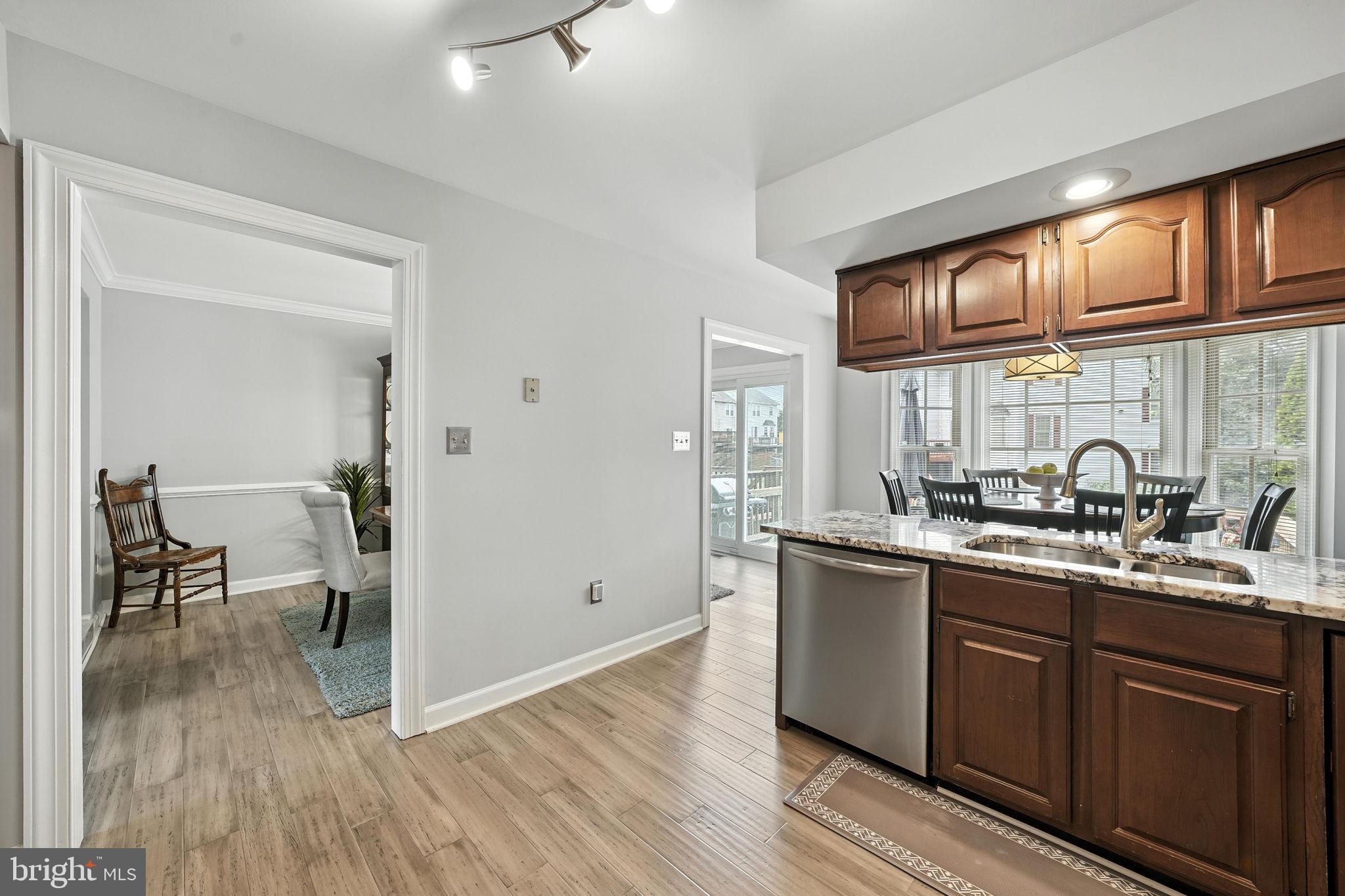 CENTRE RIDGE - Residential