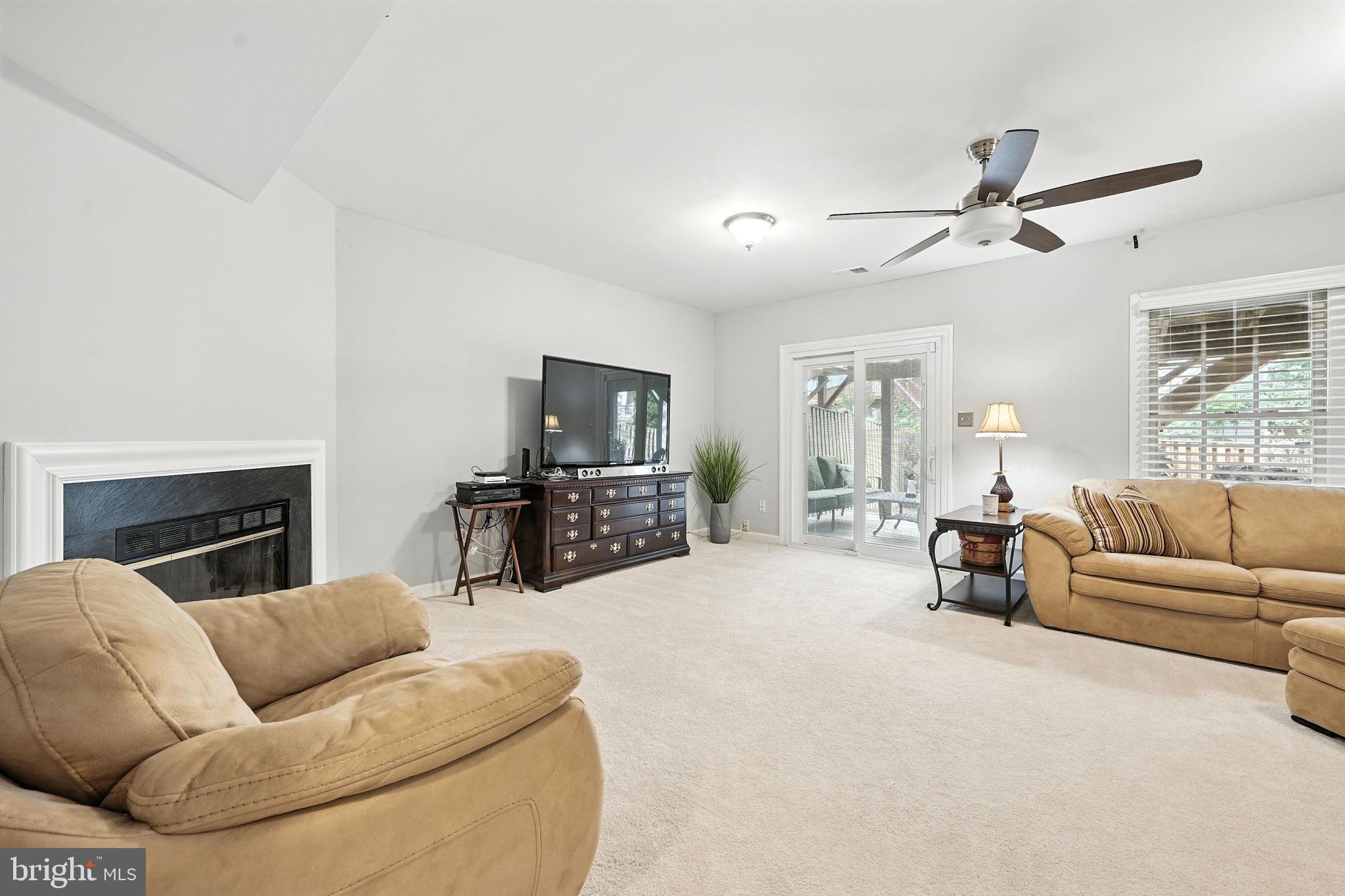 CENTRE RIDGE - Residential