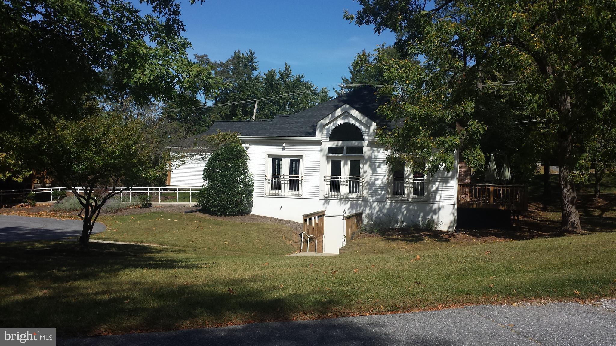 PARRS RIDGE - Residential