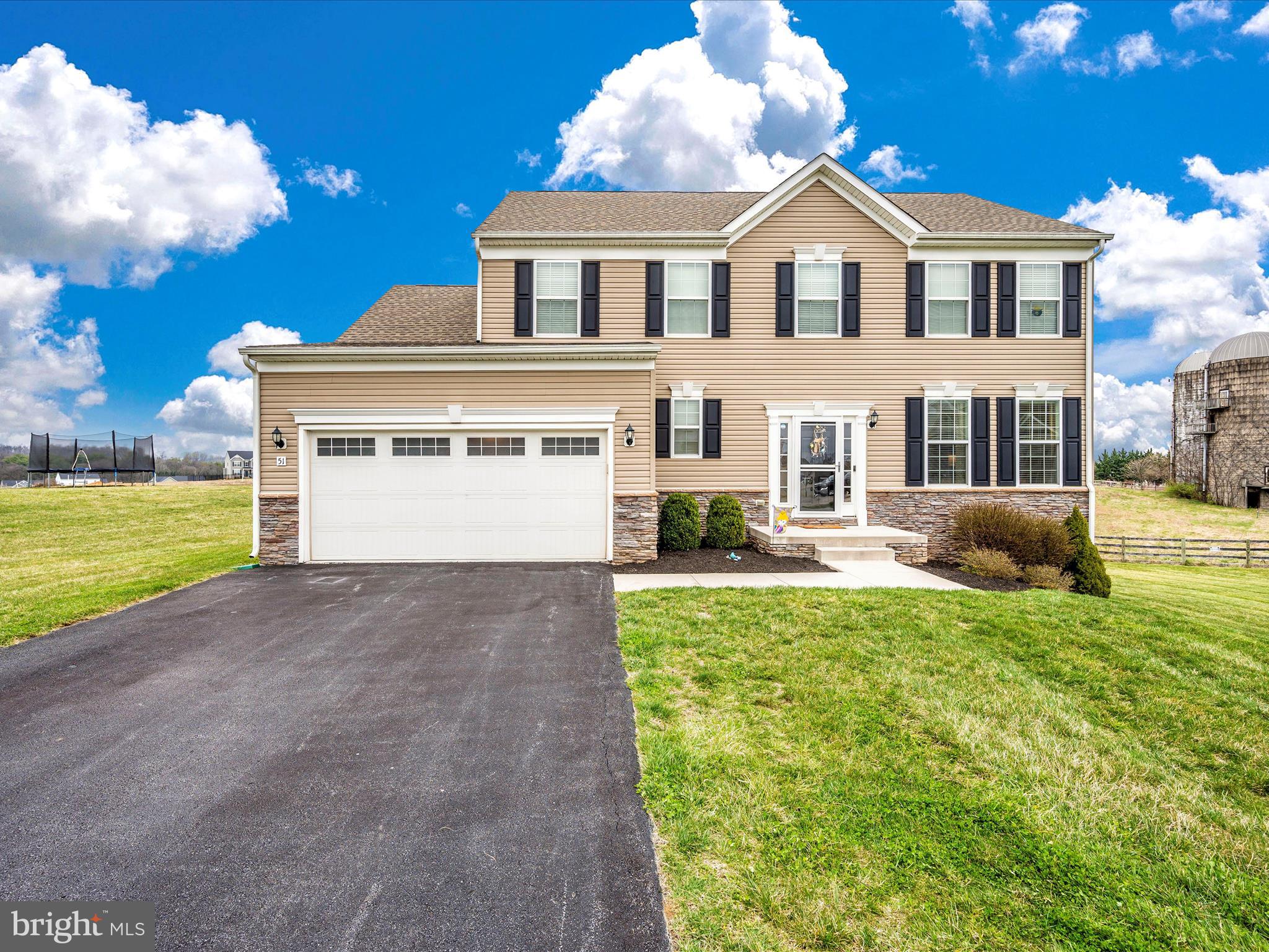 AMBERFIELD - Residential