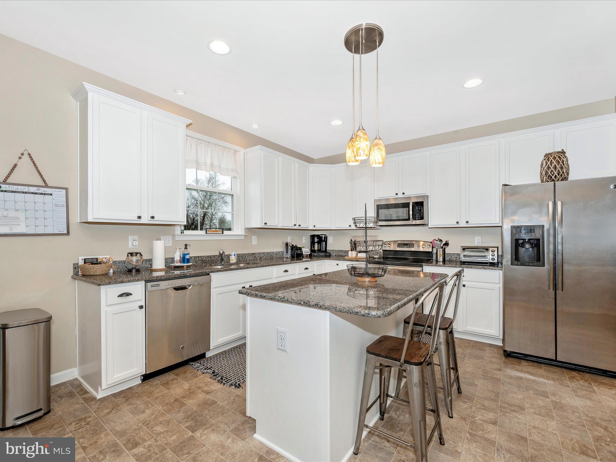 AMBERFIELD - Residential