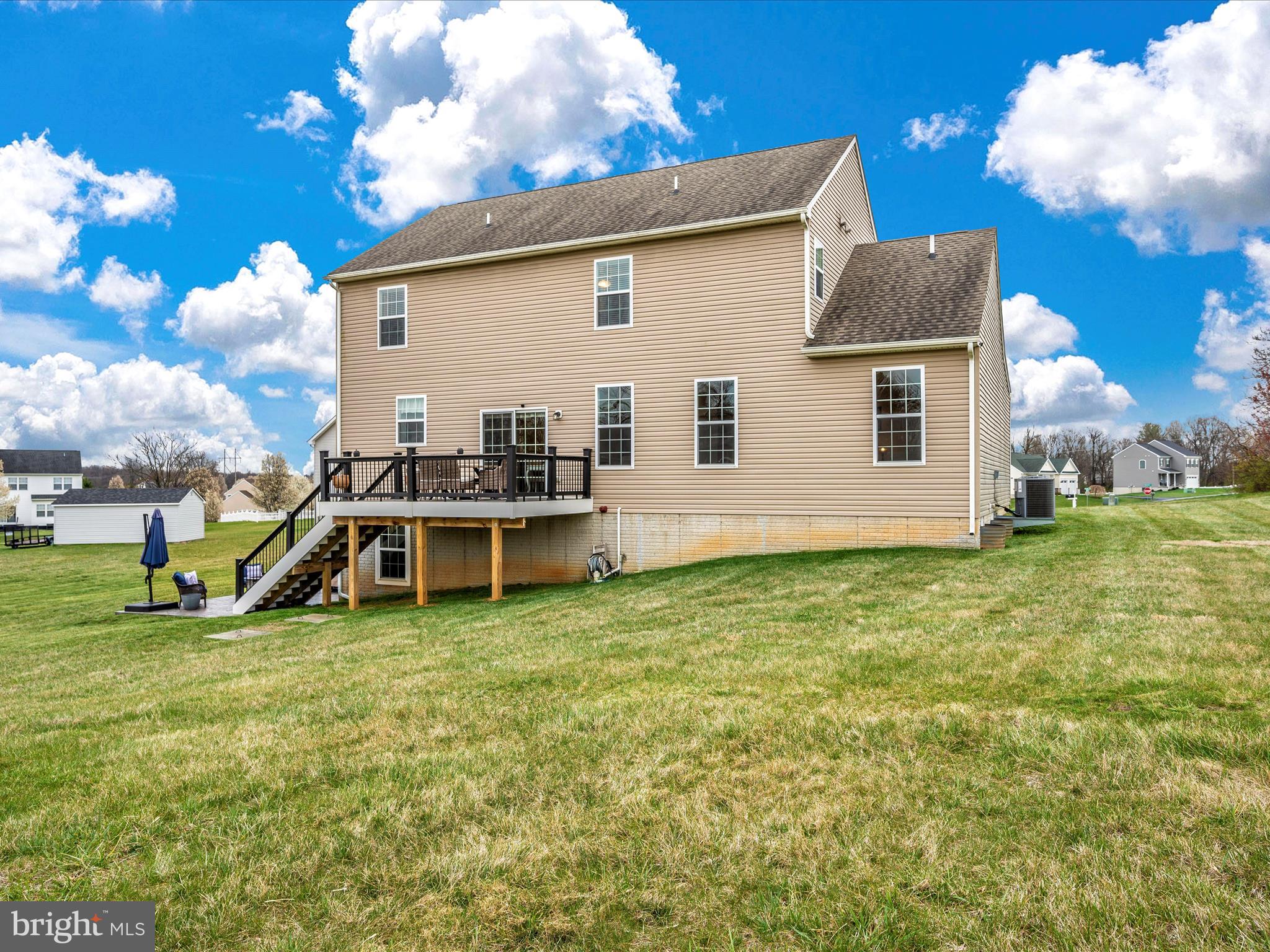 AMBERFIELD - Residential