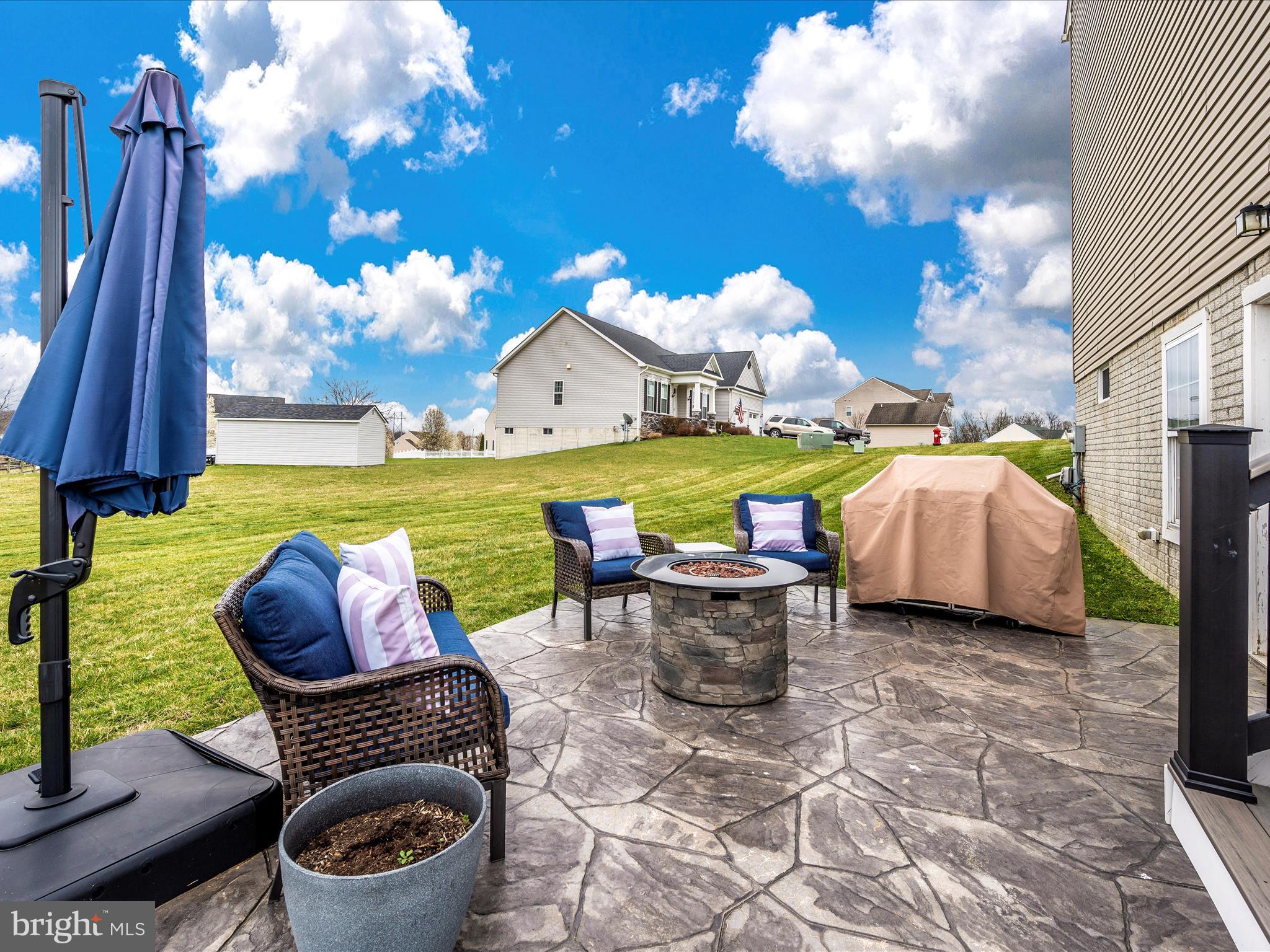 AMBERFIELD - Residential