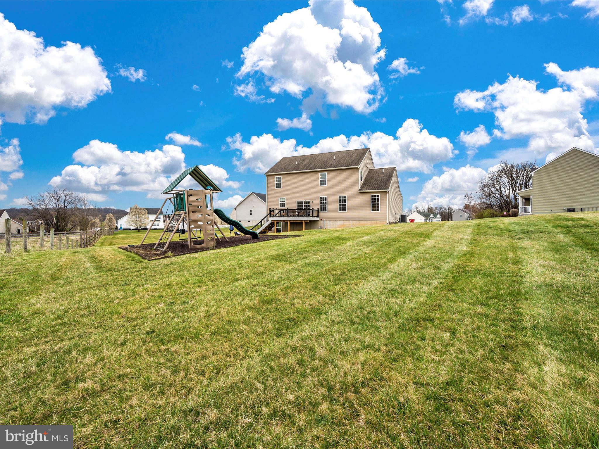 AMBERFIELD - Residential