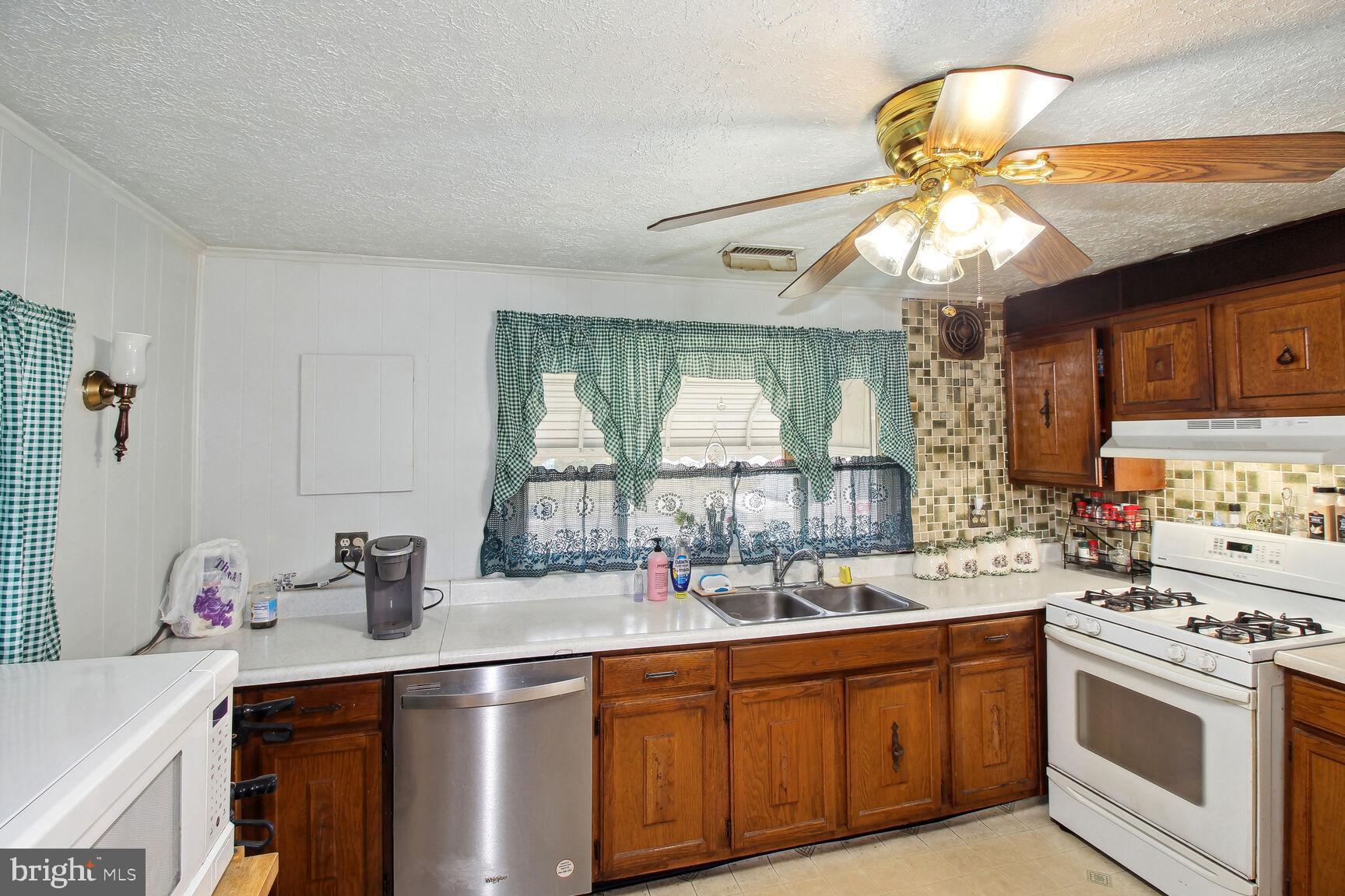 HIGHLANDS - Residential