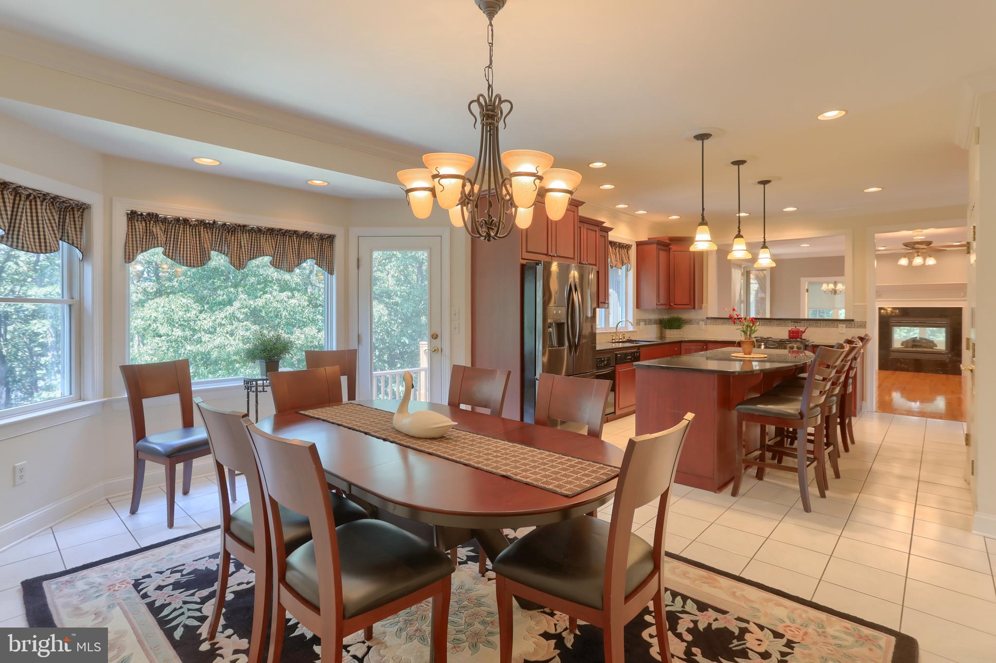 DERRY WOODS - Residential