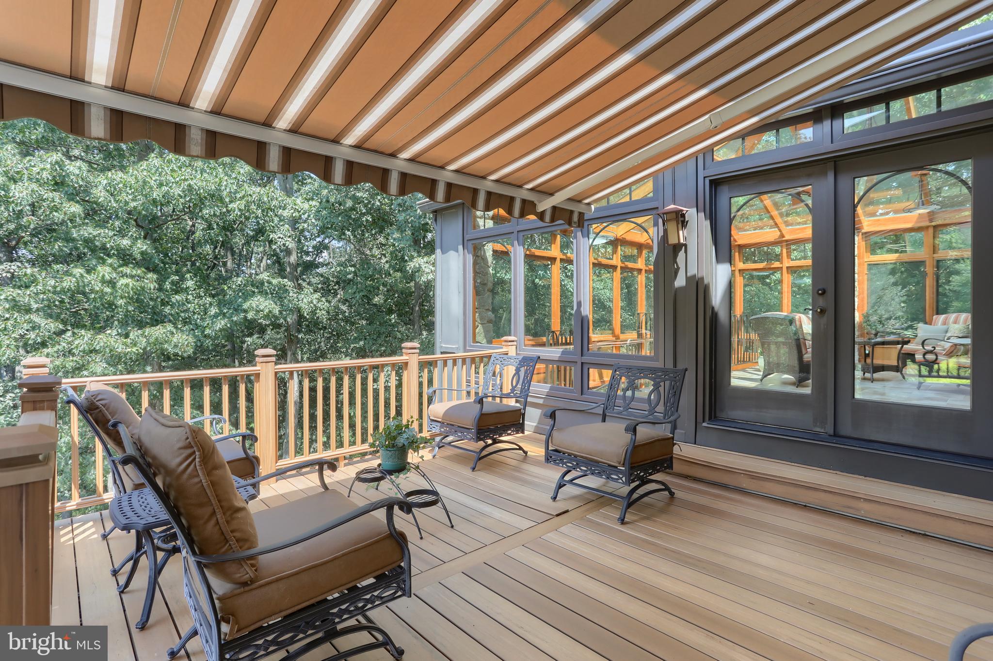 DERRY WOODS - Residential