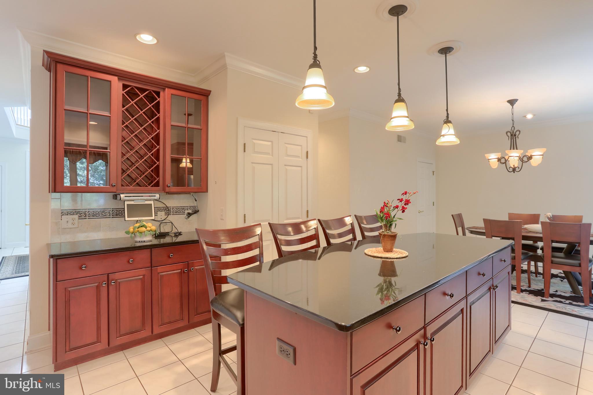 DERRY WOODS - Residential