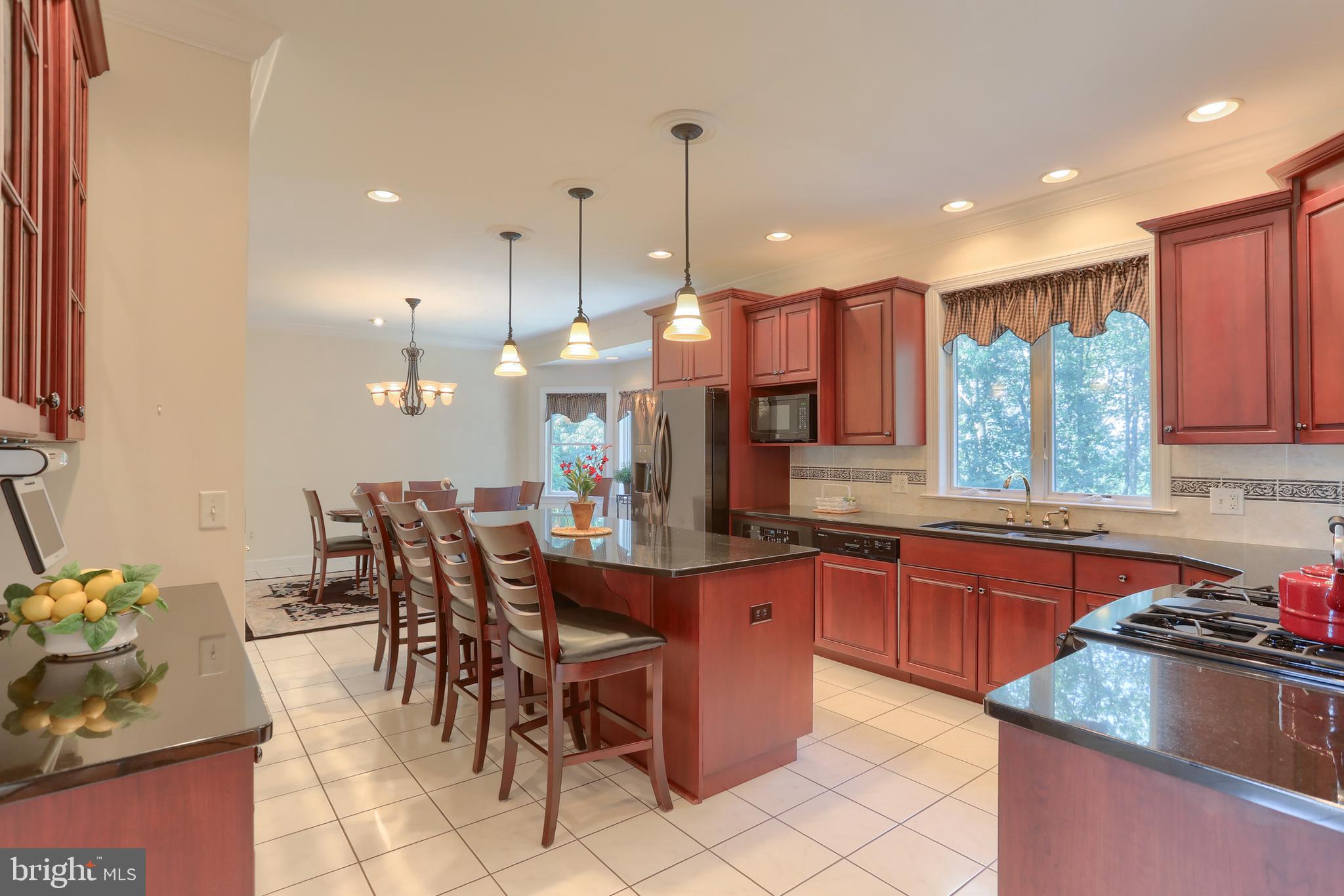 DERRY WOODS - Residential