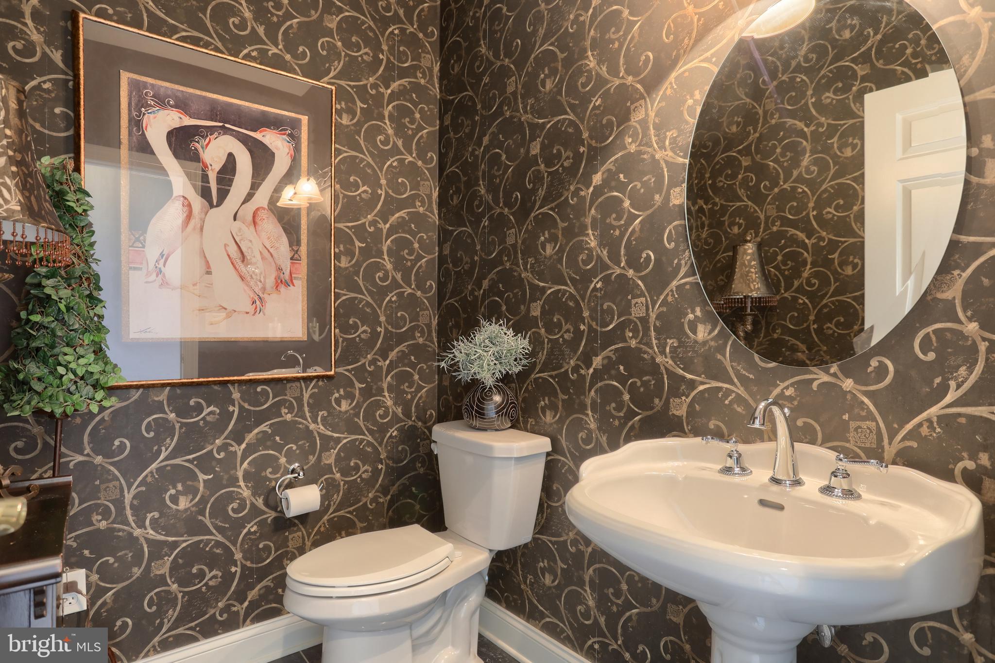 DERRY WOODS - Residential