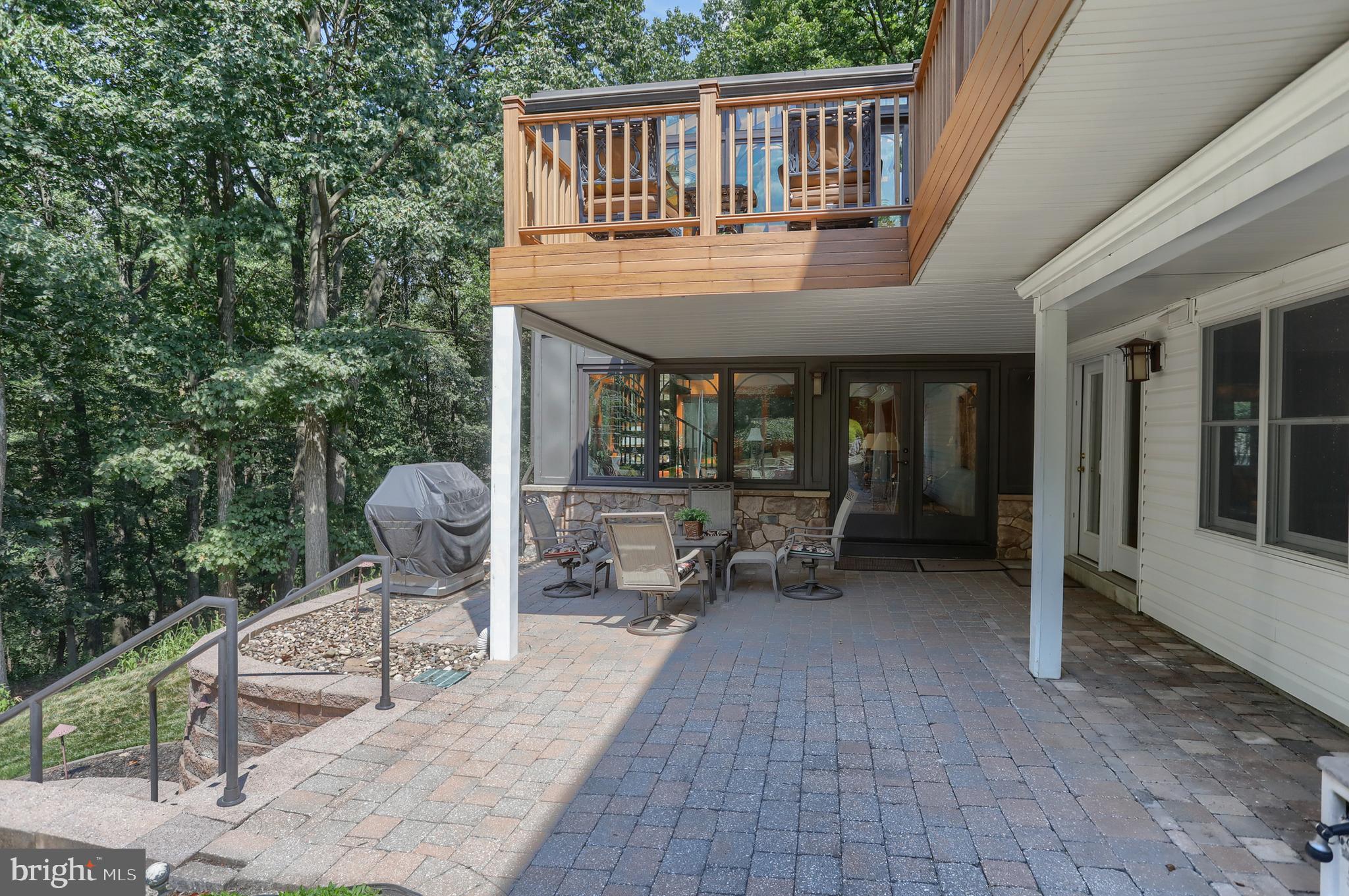 DERRY WOODS - Residential