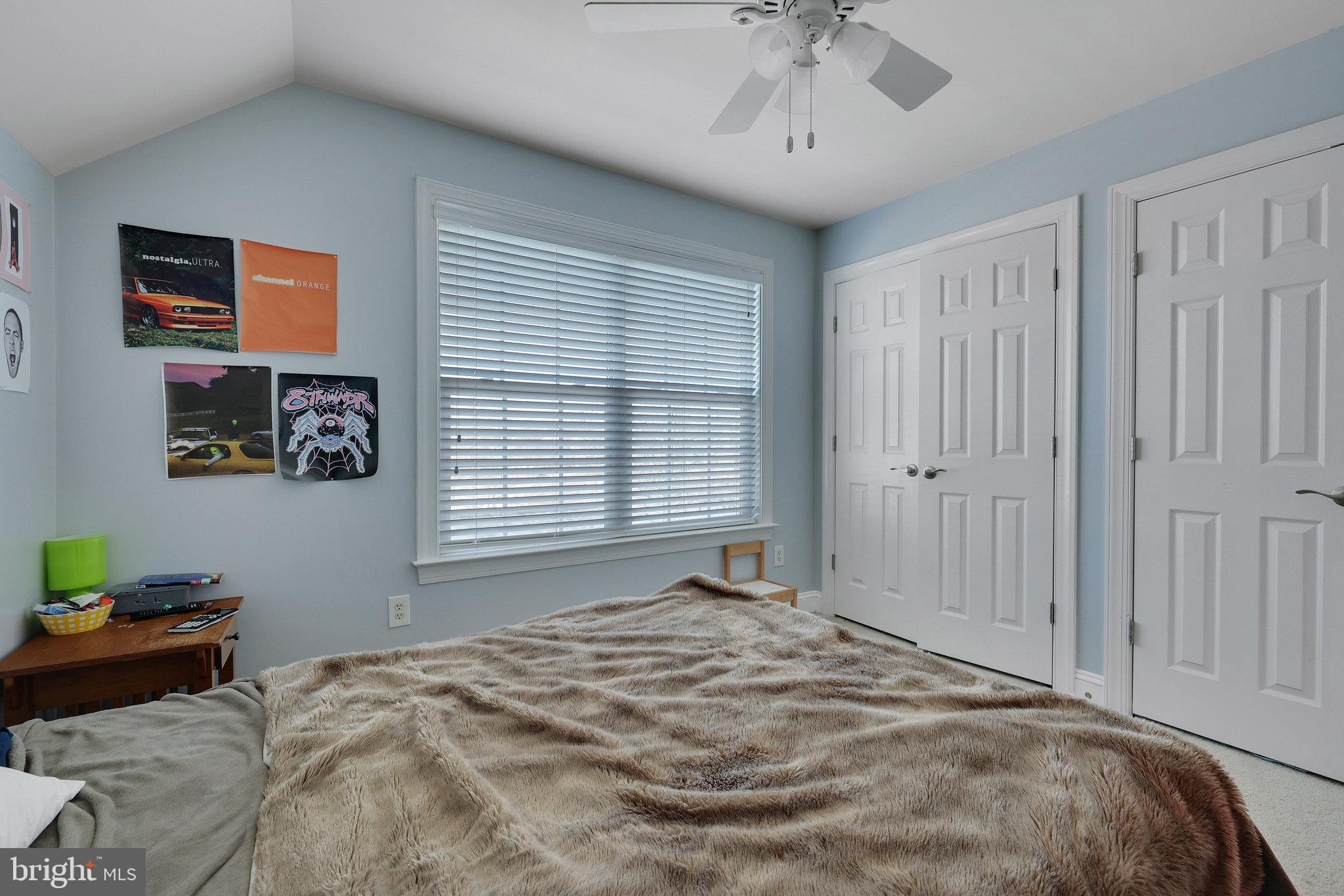 LANSDOWNE ON THE POTOMAC - Residential