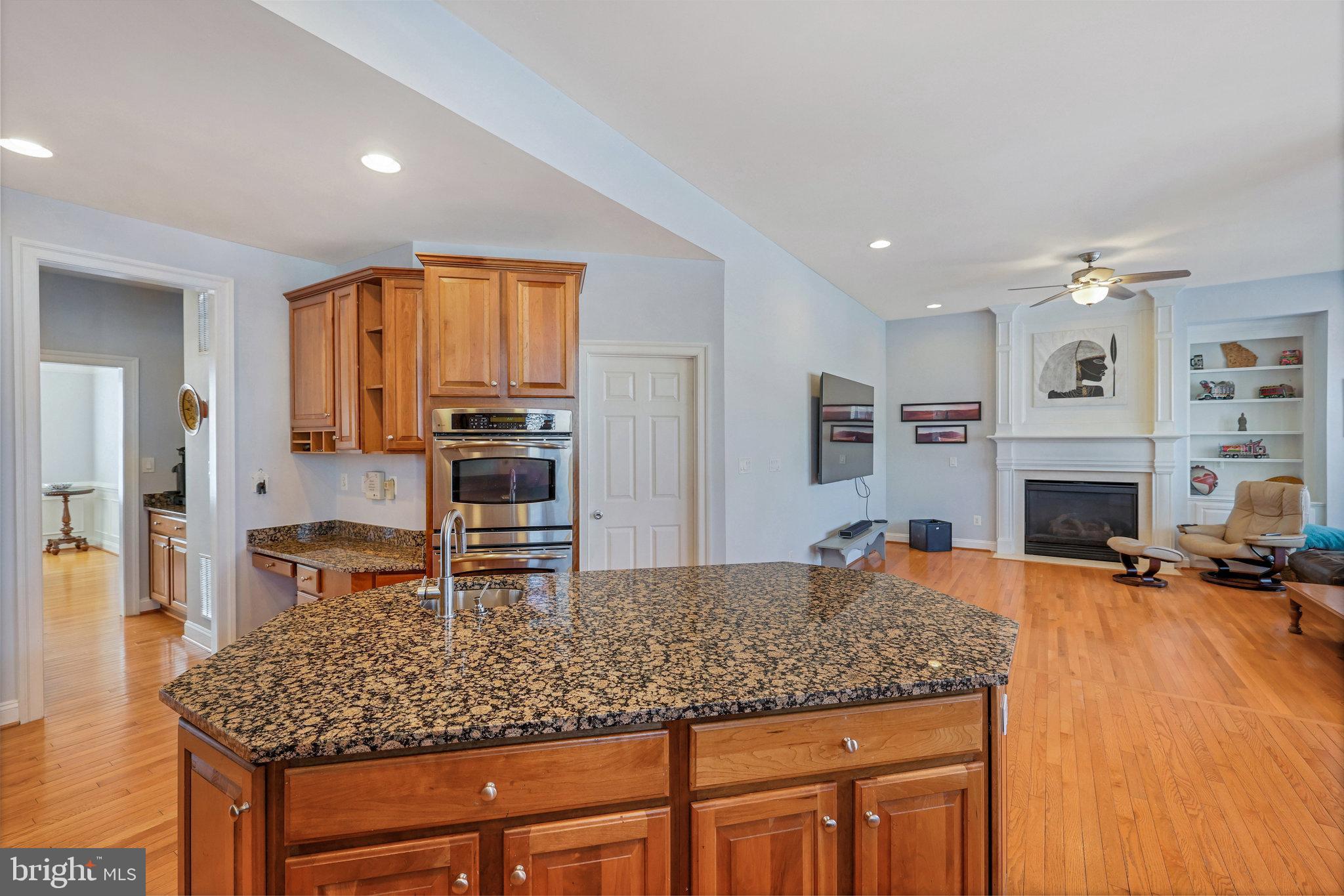 LANSDOWNE ON THE POTOMAC - Residential