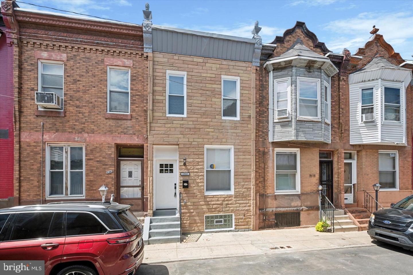 1512 N NEWKIRK STREET
