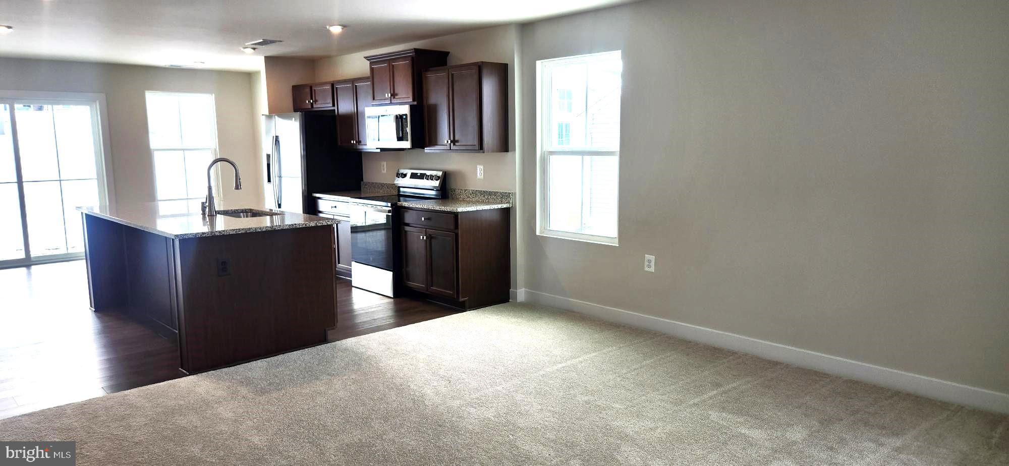 ARCADIA NORTH - Residential