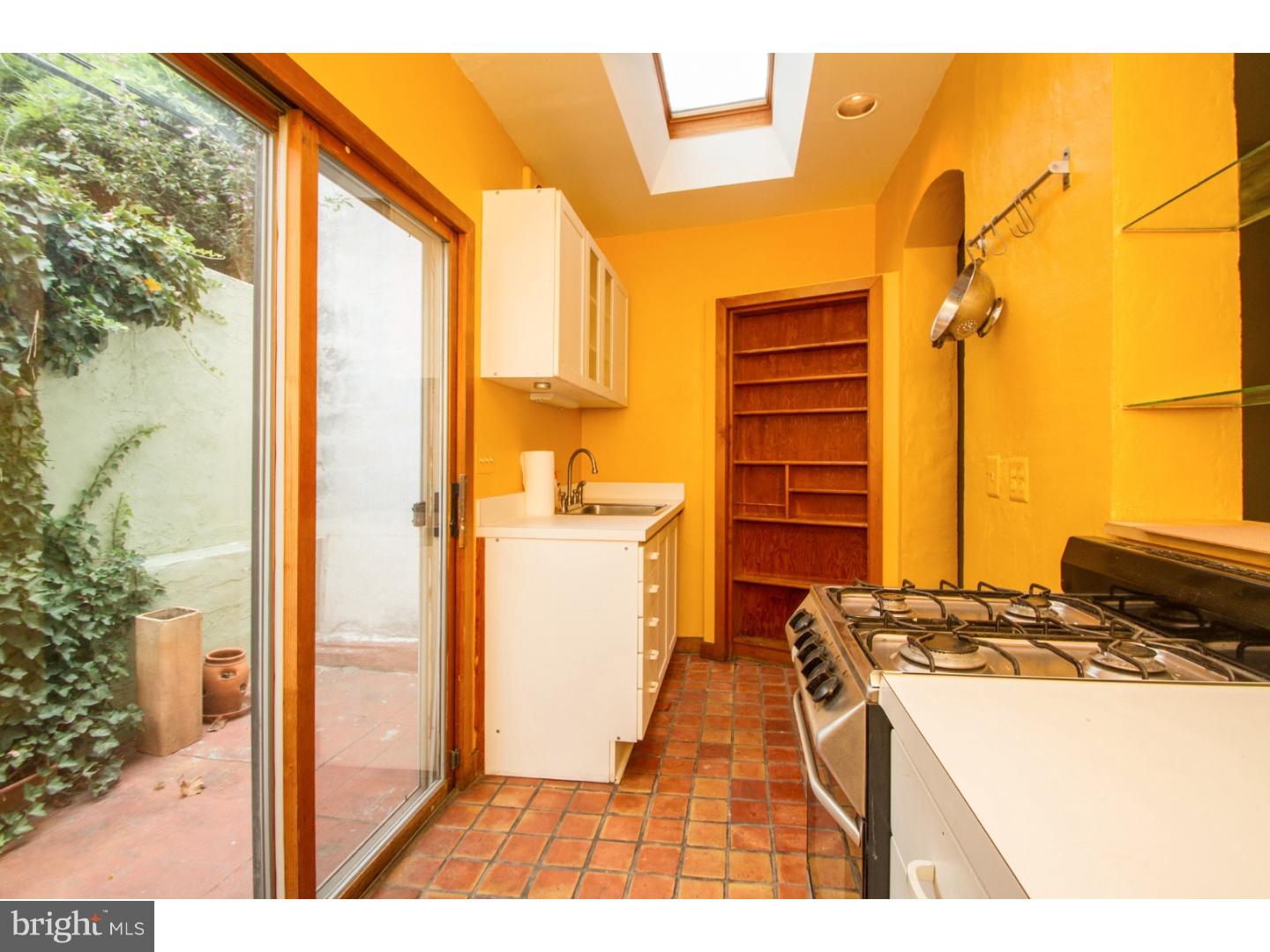 NORTHERN LIBERTIES - Residential Lease