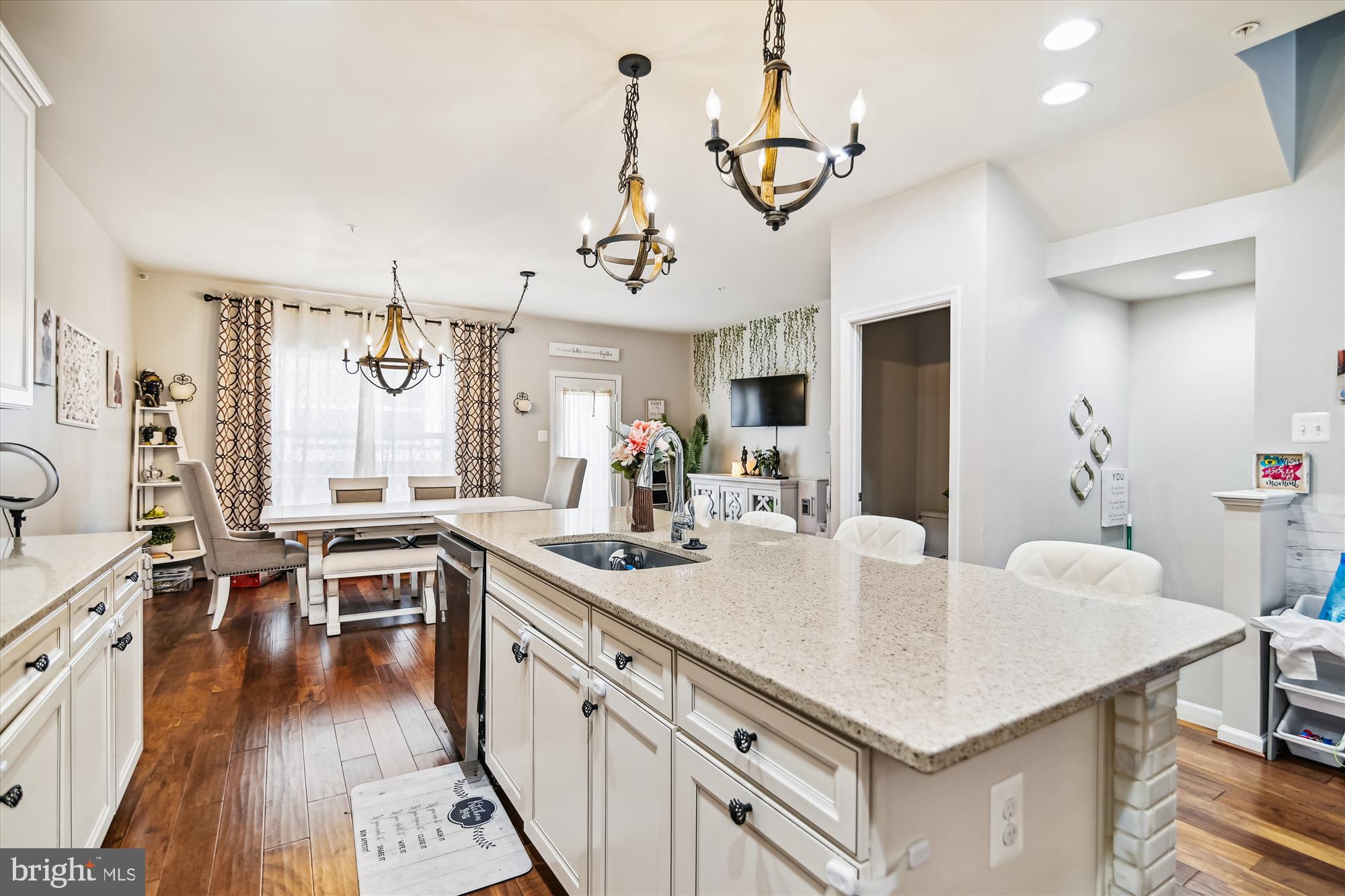 TANYARD COVE NORTH - Residential