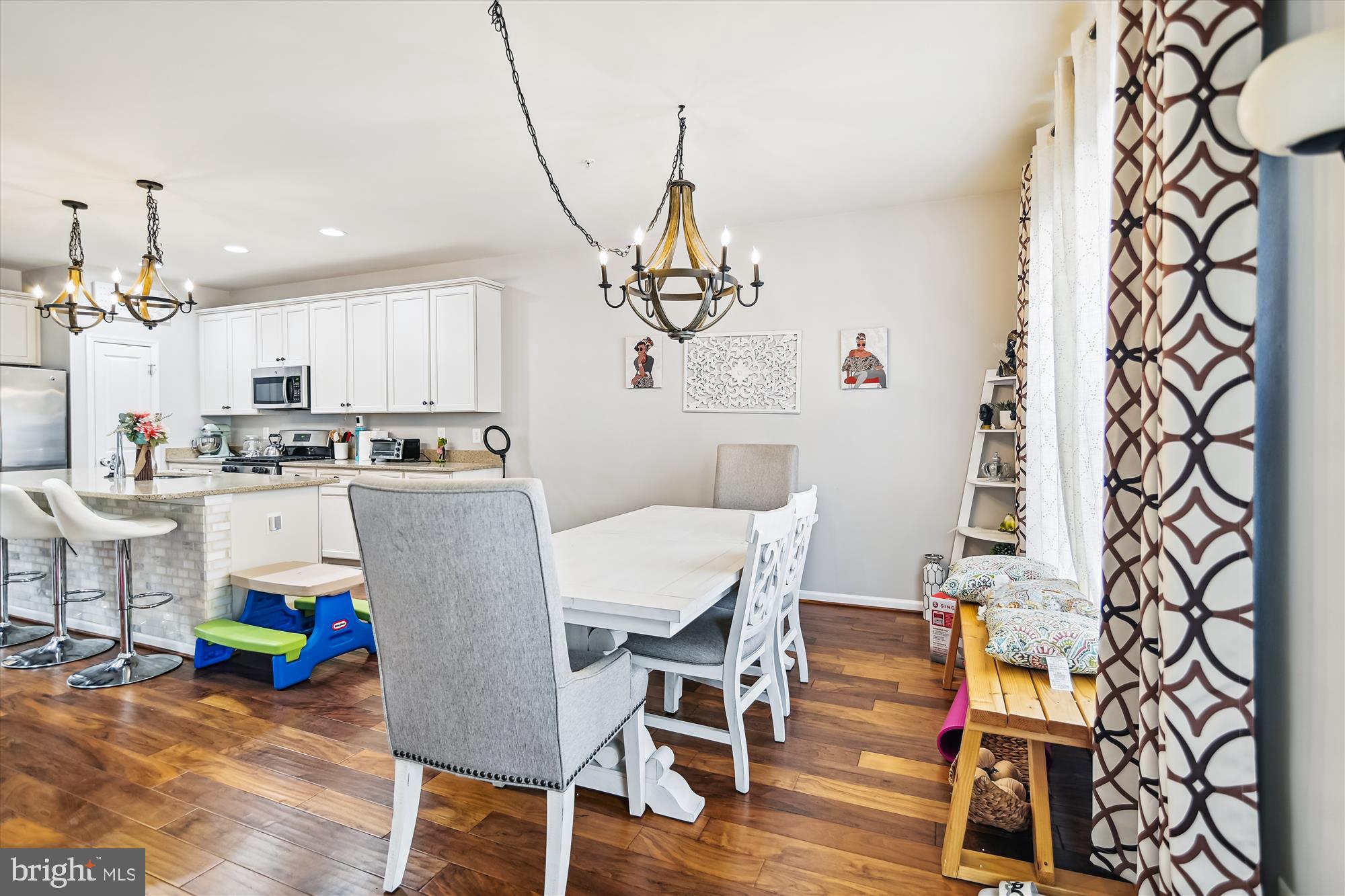 TANYARD COVE NORTH - Residential