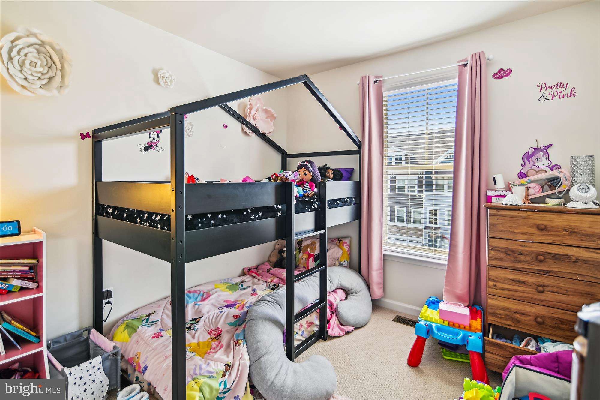 TANYARD COVE NORTH - Residential