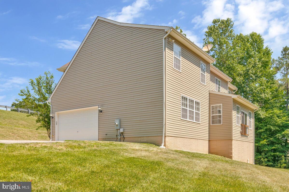 BEN OAKS - Residential