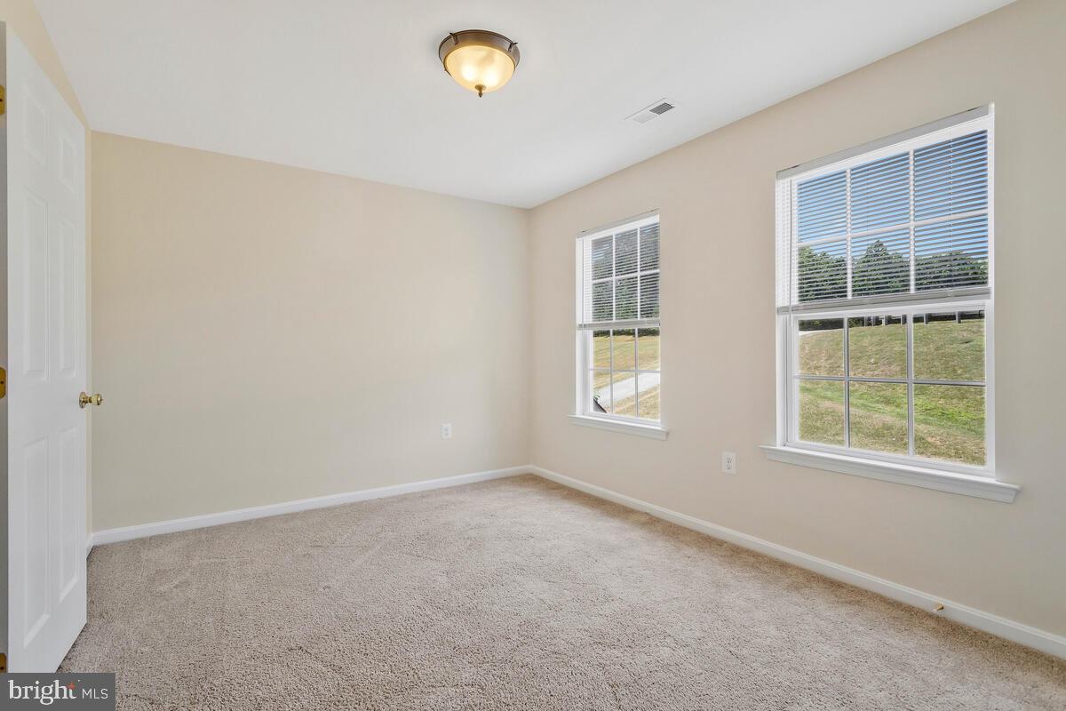 BEN OAKS - Residential