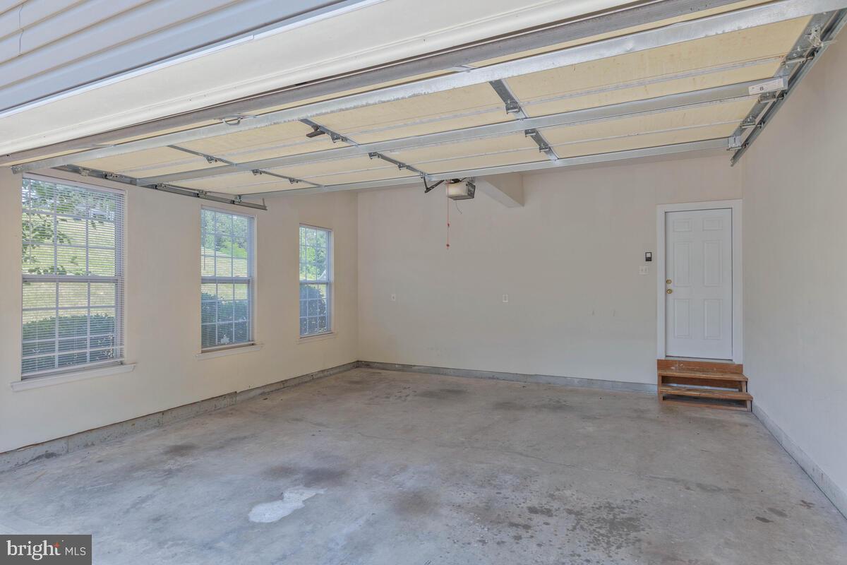 BEN OAKS - Residential