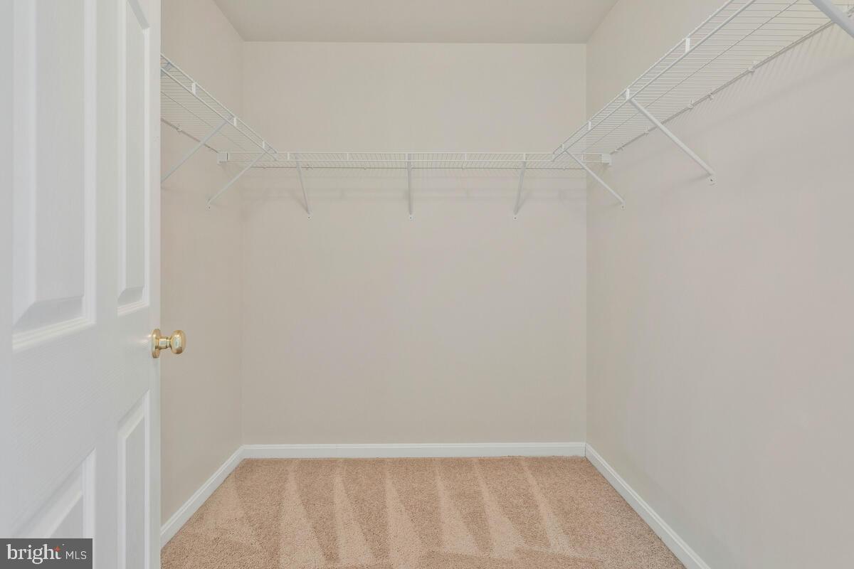 BEN OAKS - Residential