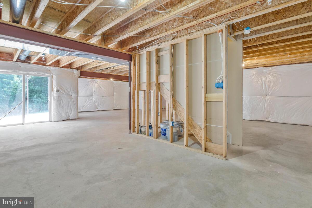 BEN OAKS - Residential