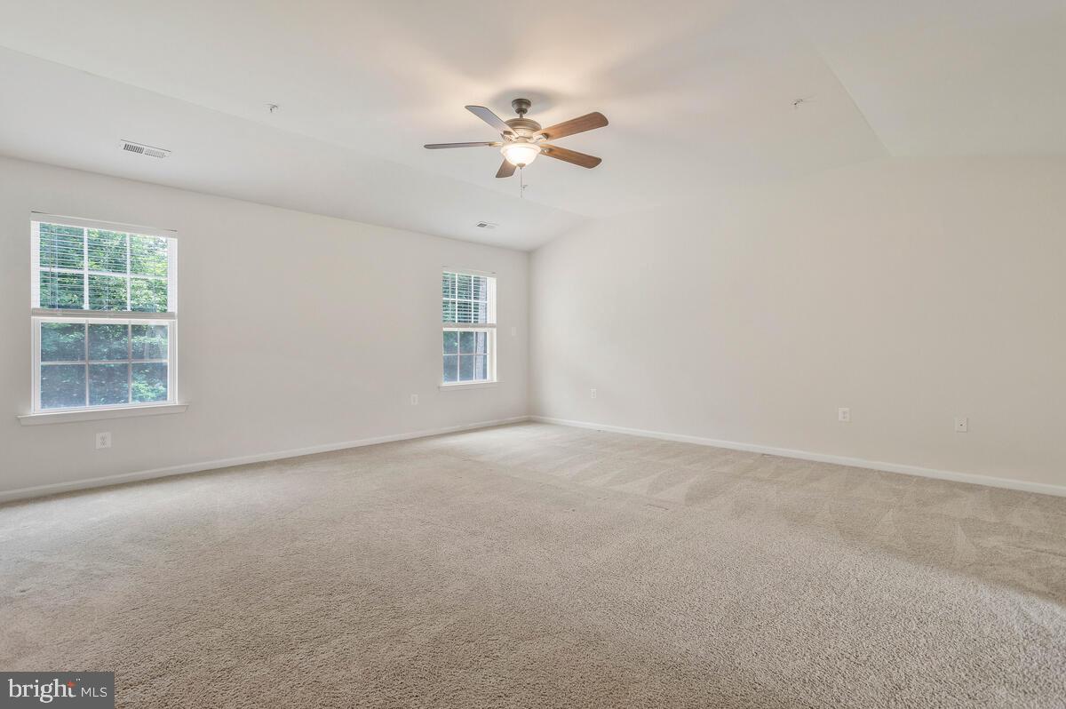 BEN OAKS - Residential