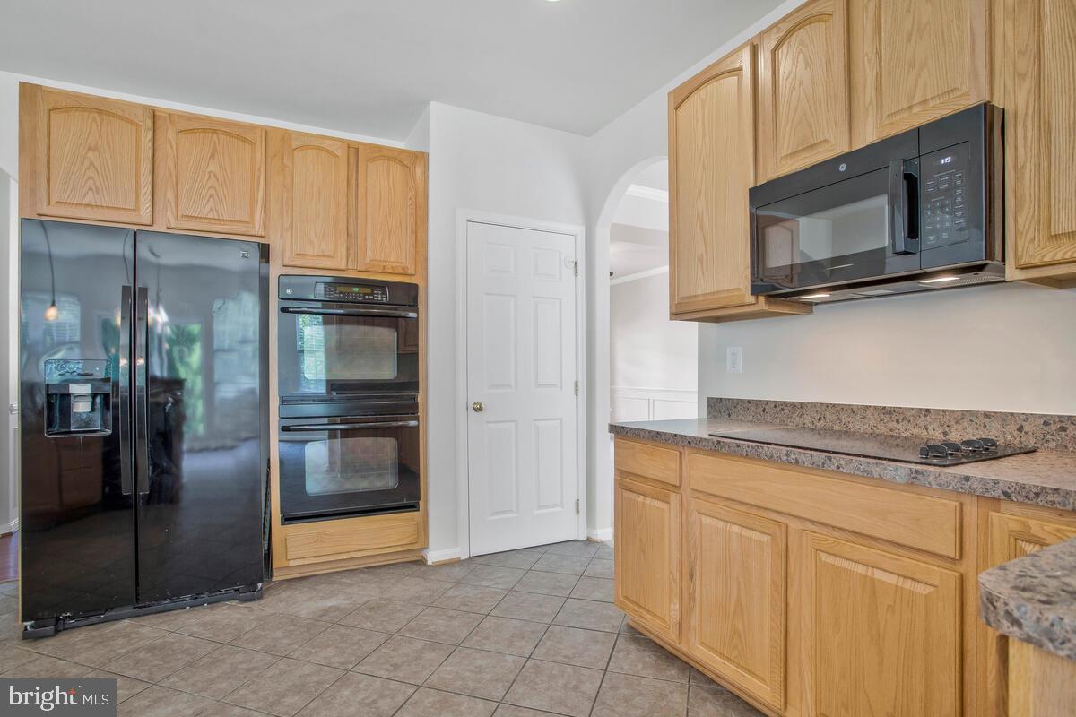 BEN OAKS - Residential