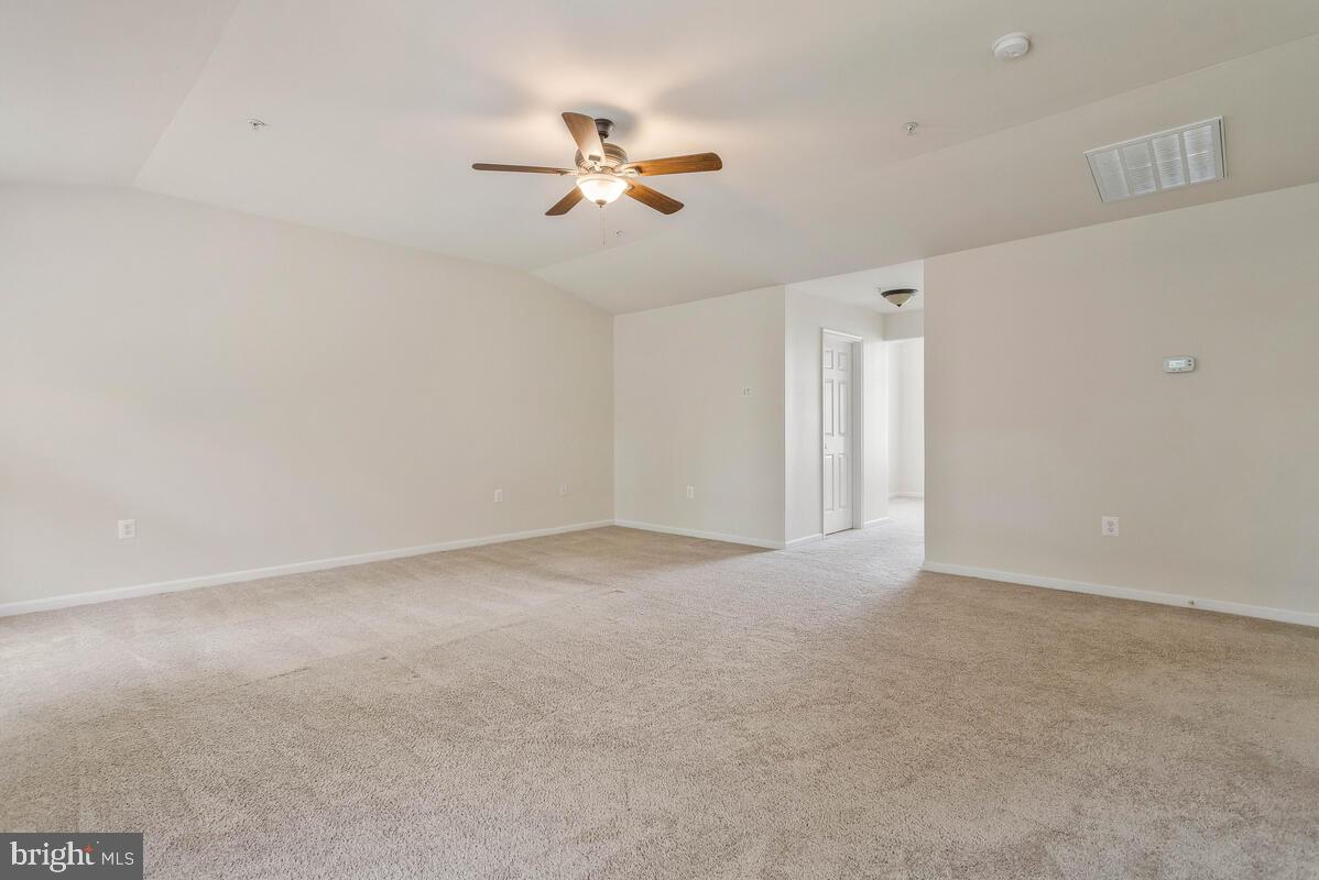 BEN OAKS - Residential