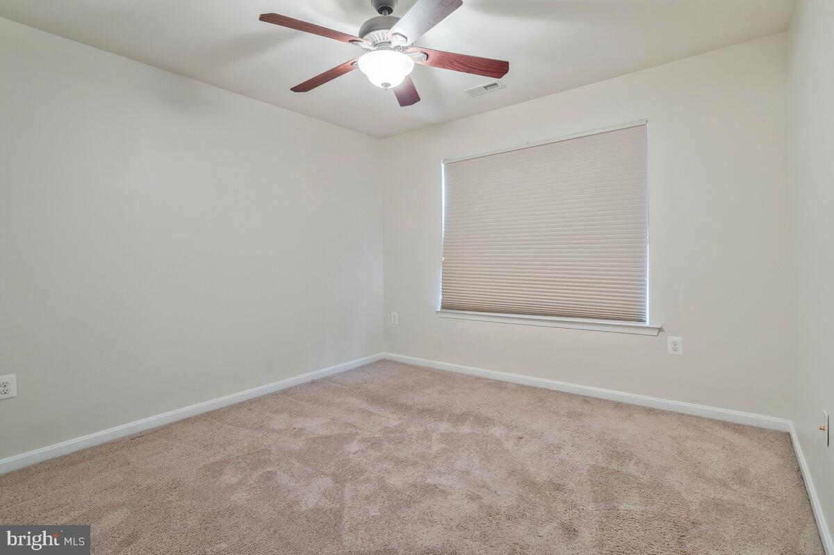 BEN OAKS - Residential