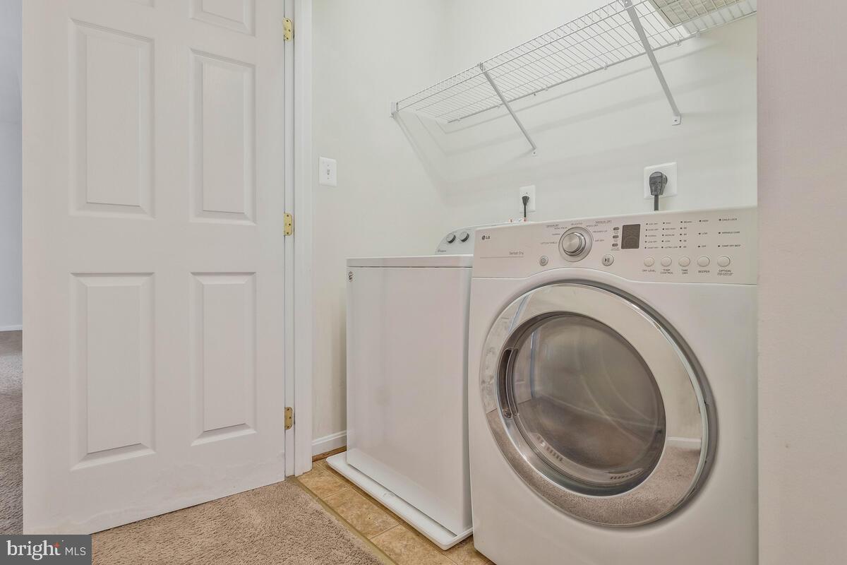 BEN OAKS - Residential