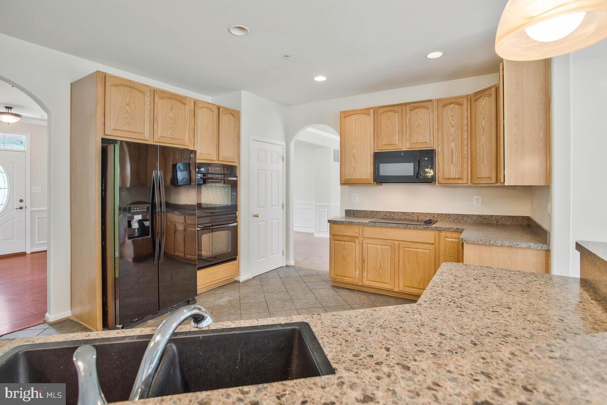 BEN OAKS - Residential